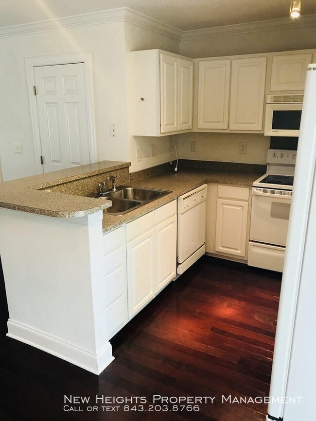 Building Photo - 1675 Lauda Dr