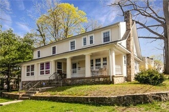 Building Photo - 108 Lee Rd