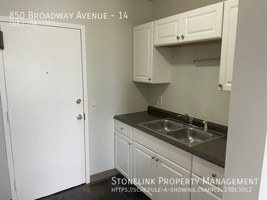 Foto principal - 850 Broadway Avenue