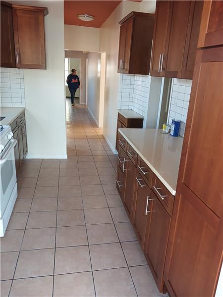 Foto del edificio - 1750 E 172nd St