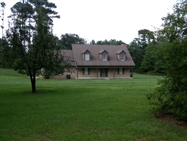 Foto del edificio - 14299 Peterson Ln