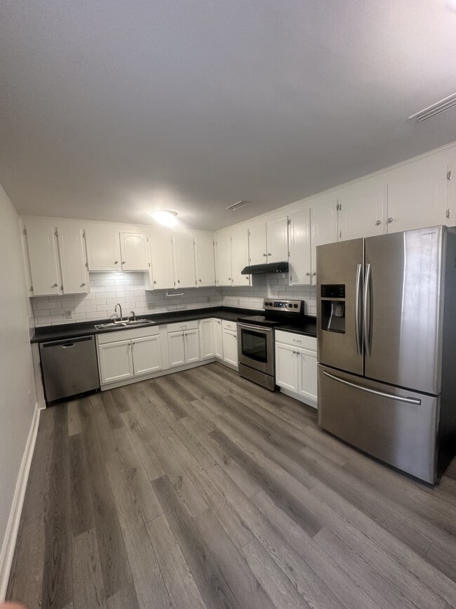 Building Photo - 385 Co Rd 56