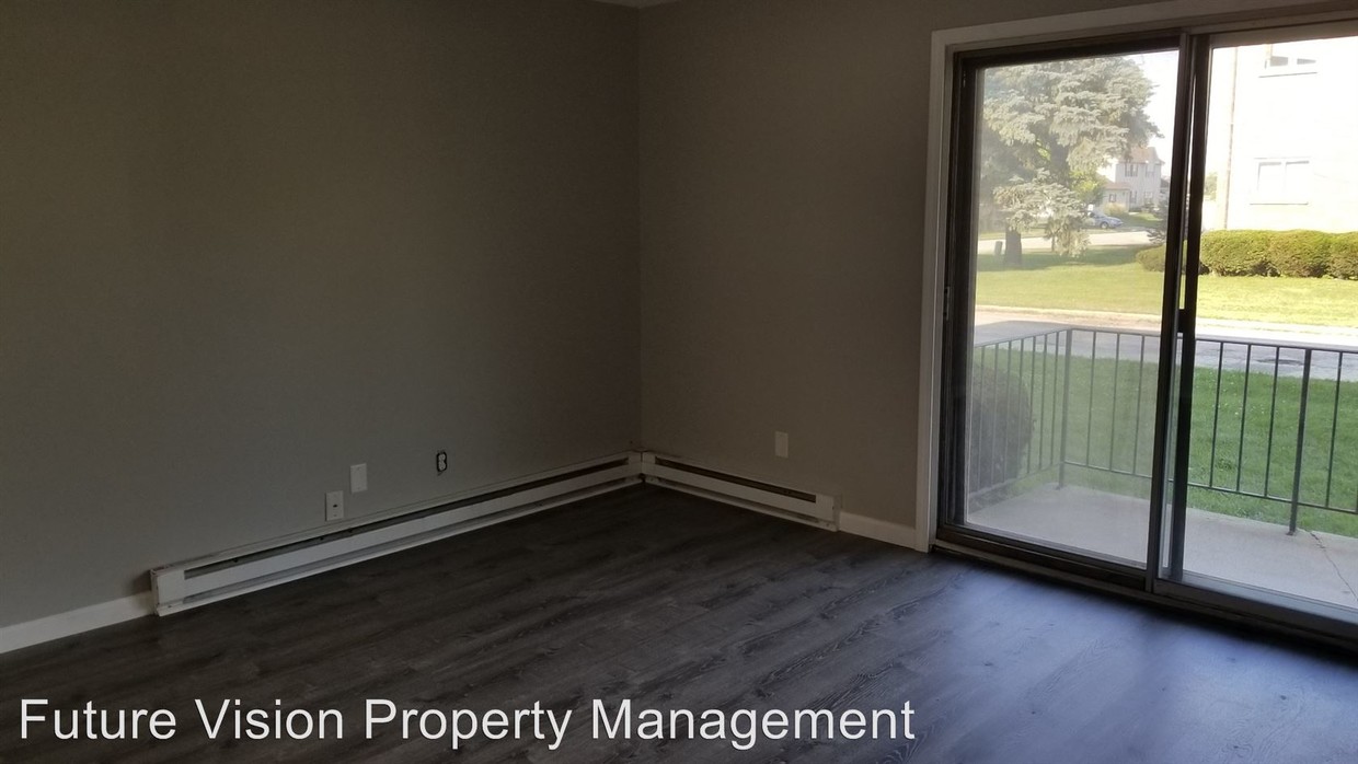Building Photo - 24027 W Hazelcrest Dr