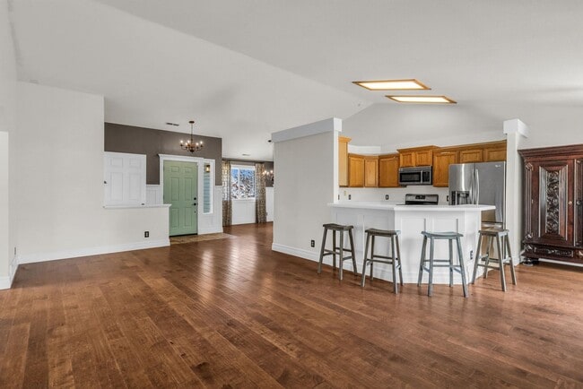 Building Photo - 441 S 250 W