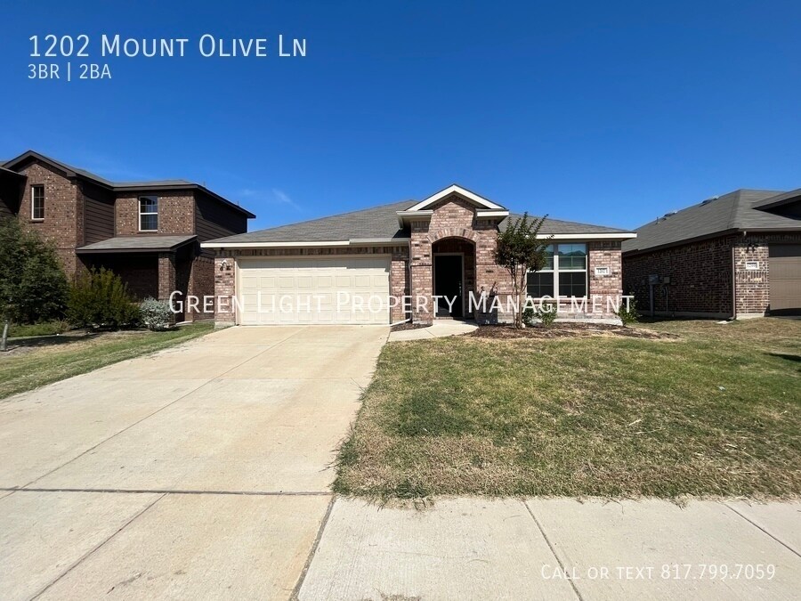 Primary Photo - 1202 Mount Olive Ln
