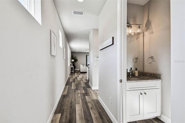 Foto del edificio - 3902 W Everett Ave