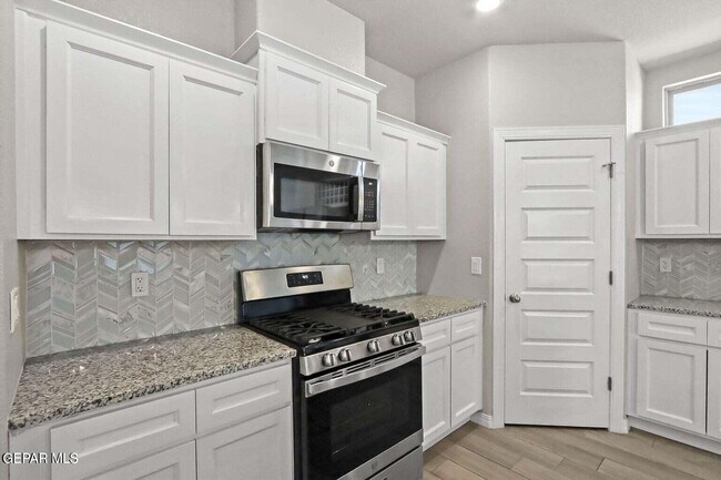 Foto del edificio - 13186 Emerald Isle St