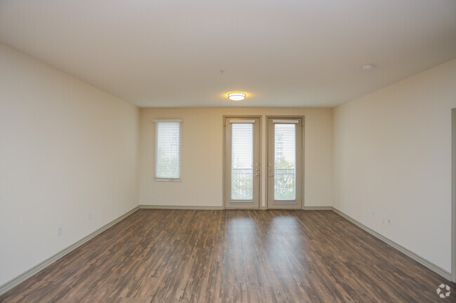 2BD, 2BA - 1183SF - Lennox at West Village