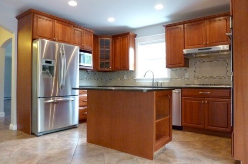 Comer en la cocina - 242 Bedford Rd