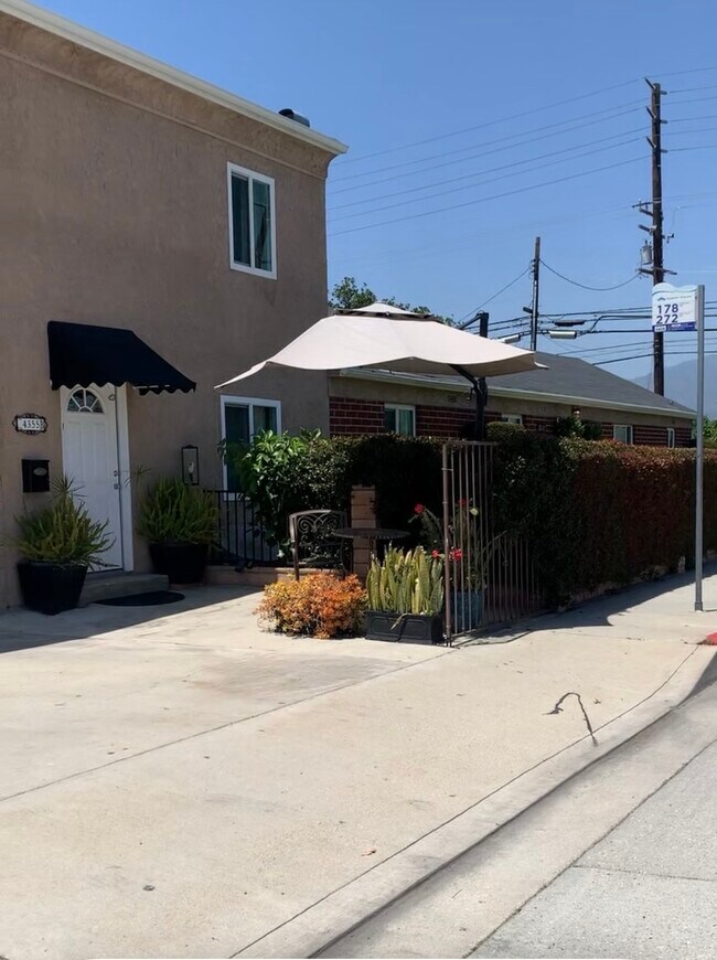 Building Photo - 4355 Baldwin Park Blvd