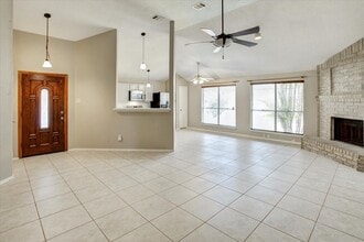 Building Photo - 21506 Bluebonnet Meadow Ln