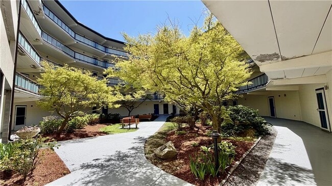 Building Photo - 1302 Capella S