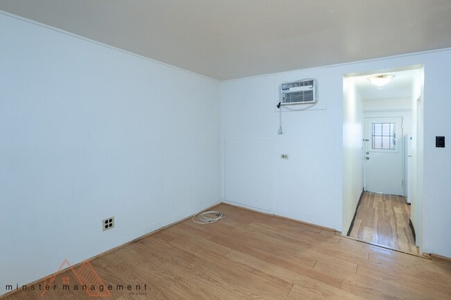 Foto del edificio - 1424 Ward Ave