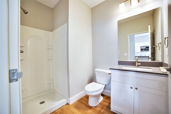 Foto del edificio - 3004 West St