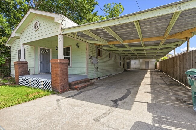 Building Photo - 7839 Goode St