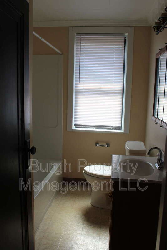 Foto del edificio - 651 Orchard St