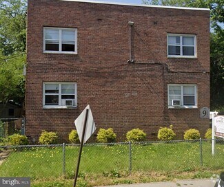 Building Photo - 9-11-11 Sanhican Dr