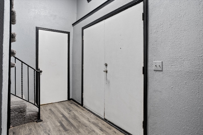 Foto del edificio - 11009 Bel Air Pl