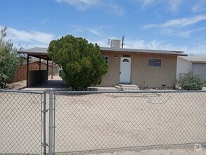 Building Photo - 72156 El Paseo Dr