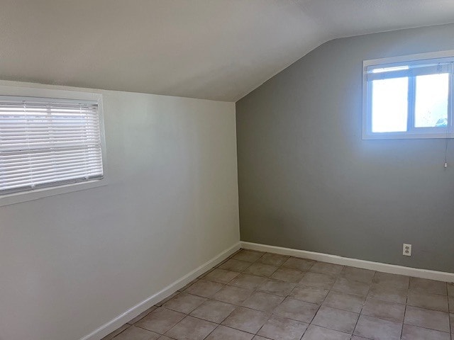 Building Photo - 915 40th Ave