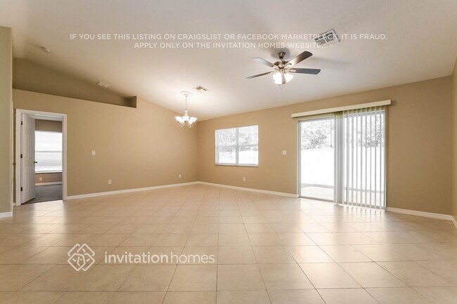 Foto del edificio - 11609 Lake Dr