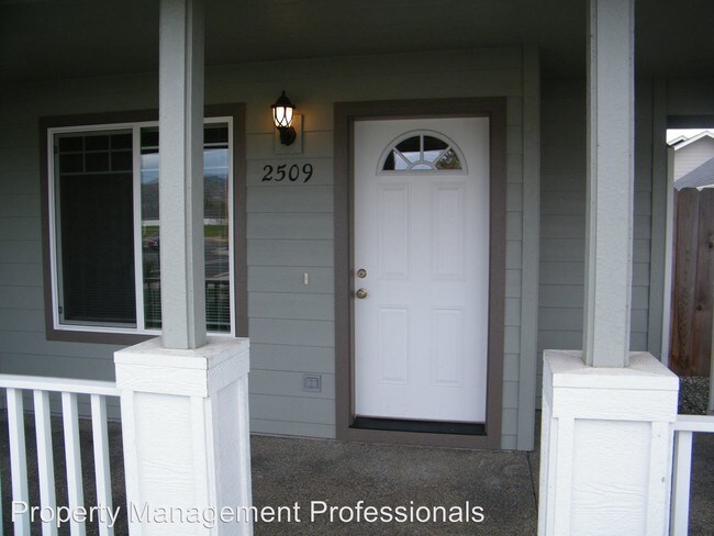 Building Photo - 2 br, 2 bath House - 2509 Estates Lane