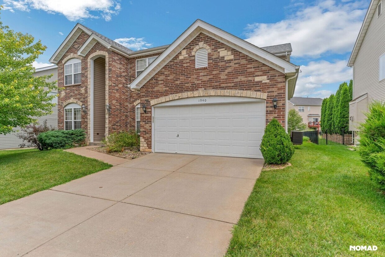 Foto principal - Spacious 5BR House in Saint Charles