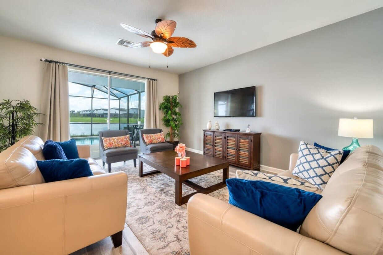 Foto principal - 4793 Kings Castle Cir