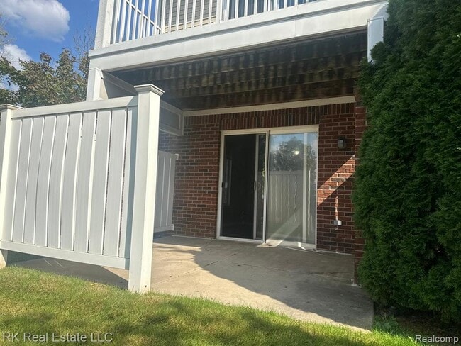 Foto del edificio - 3581 Reeves Dr