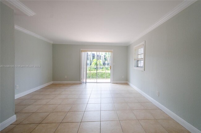 Building Photo - 8650 SW 109th Ave