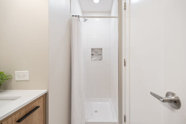 Foto del edificio - 14237 S Newberg Ct