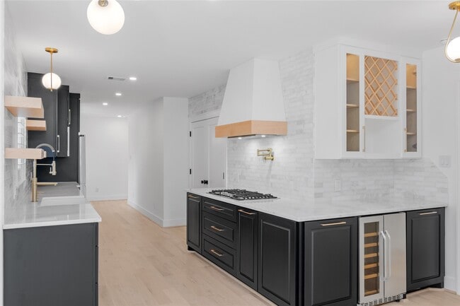 Foto del edificio - 6611 Rockbridge Ln