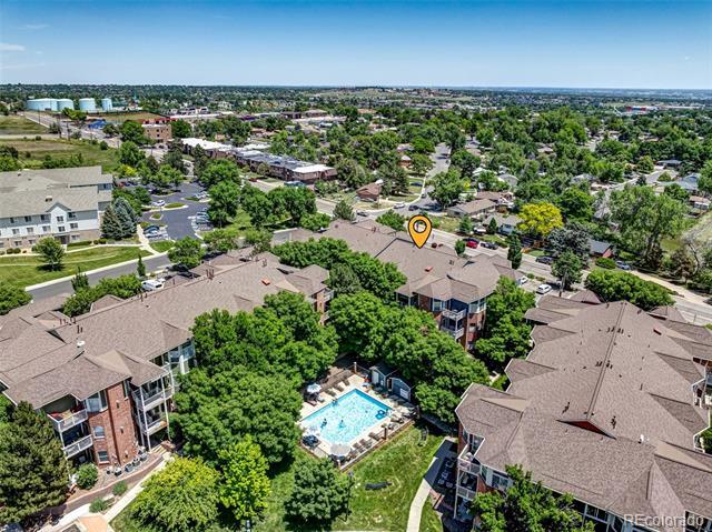 Foto principal - 2428 W 82nd Pl