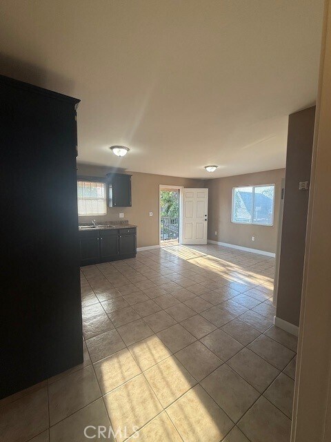Foto del edificio - 1232 E 68th St