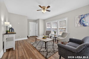 Building Photo - 1823 Edison Dr
