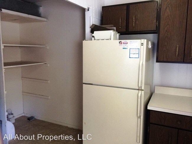 Foto del edificio - 3 br, 1 bath House - 2410 W 7th Street