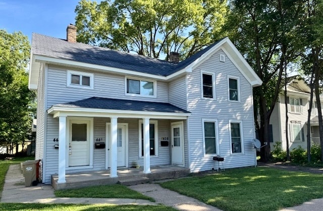 Primary Photo - 440 Lake St