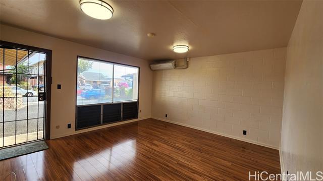 Building Photo - 41-585-585 Inoaole St