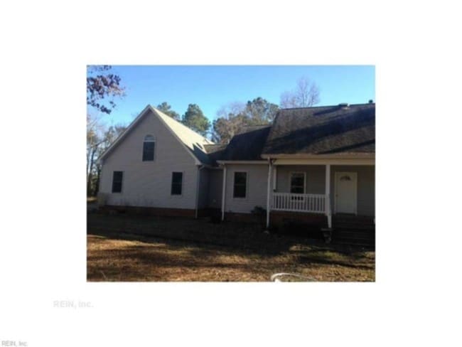 Building Photo - 12158 6 Ponds Ln
