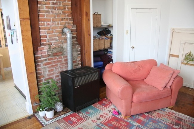 Foto del interior - 4324-4326 Montgomery St