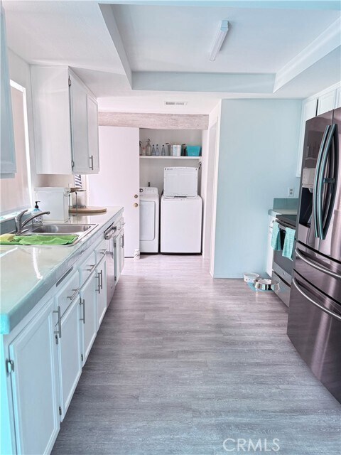 Foto del edificio - 950 Quarterhorse Ln
