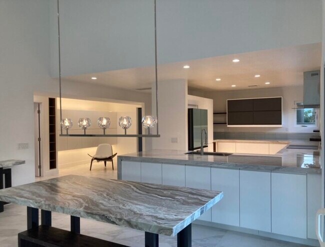 Foto del edificio - 73323 Boxthorn Ln