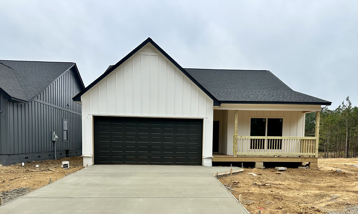 Building Photo - 228 Sylvan Rd