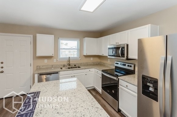 Building Photo - NOW AVAILABLE! 604 Candellia Dr, DeSoto, T...