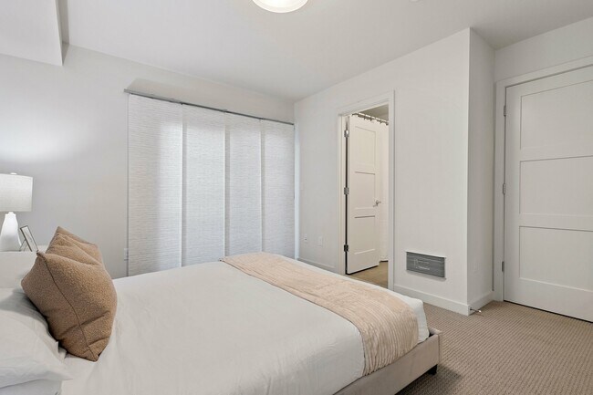 Foto del edificio - 18007 3rd Ave NE