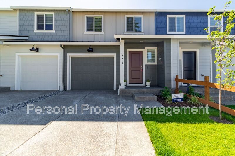 Primary Photo - 10418 NE 121st Ave