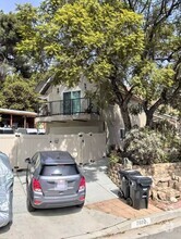 Building Photo - 7890 Shadyspring Dr