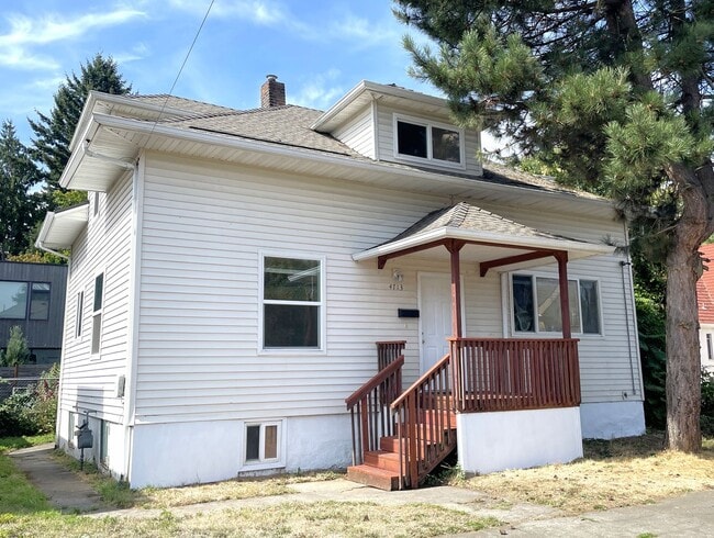Photo - 4713 N. Commercial Avenue House