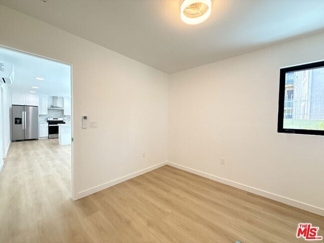 Foto del edificio - 540 Indiana Ave
