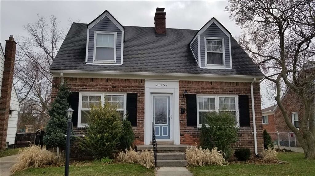 21752 Pleasant Ave, Eastpointe, MI 48021 House Rental in Eastpointe